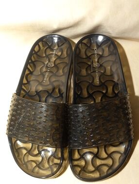 Chinese Laundry Smoke Brown Jelly Slide Sandals